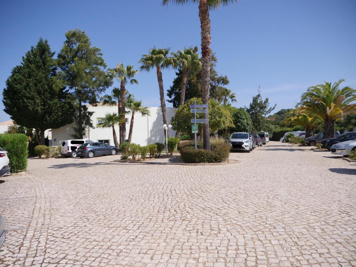 Spacious Apartment Near Porto De Mos Beach, Lagos. Buitenkant foto
